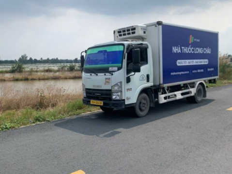 VẬN CHUYỂN THUỐC ĐẾN CÁC NHÀ THUỐC LONG CHÂU